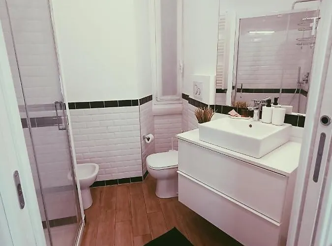 Yr Citta Studi - Modern Loft, 3 Min Walk To Duomo Bus * Milano