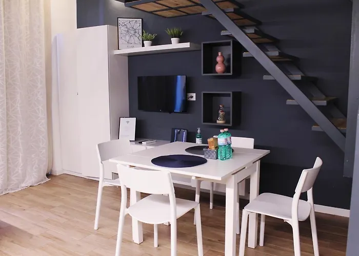 Lejlighed Yr Citta Studi - Modern Loft, 3 Min Walk To Duomo Bus *