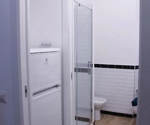 Yr Citta Studi - Modern Loft, 3 Min Walk To Duomo Bus Lejlighed
