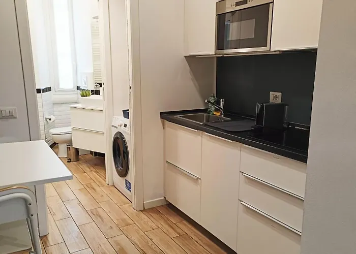 Yr Citta Studi - Modern Loft, 3 Min Walk To Duomo Bus * Milano
